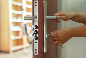 Security Tips How Many Times Should the Door be Locked